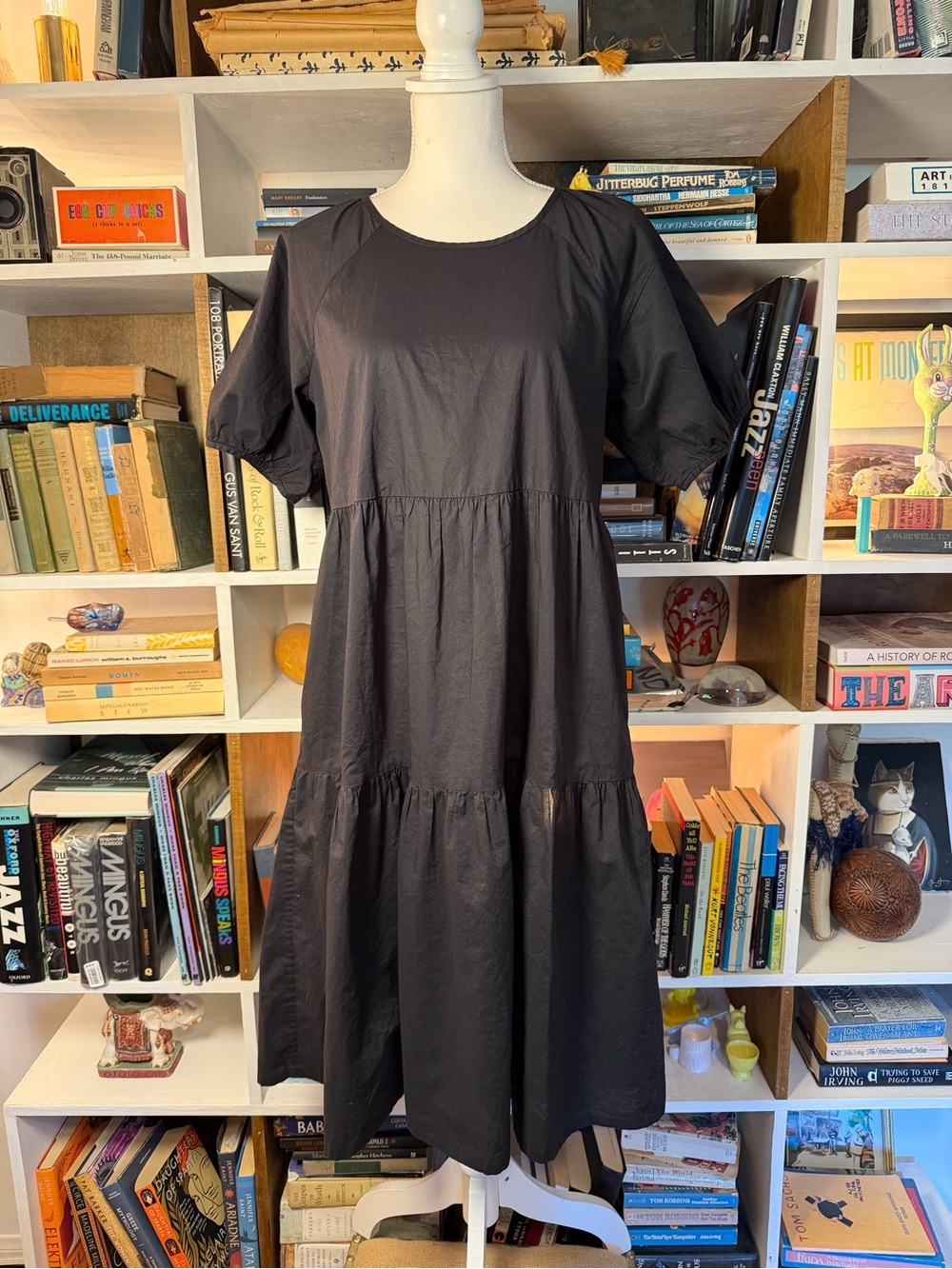 Black Tiered Short-Sleeve Women’s Dress